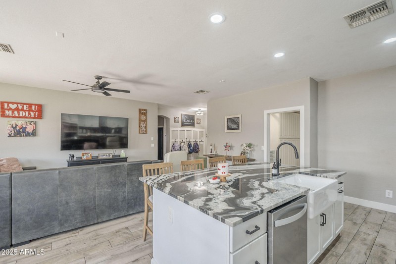 25-web-or-mls-Rosa-25