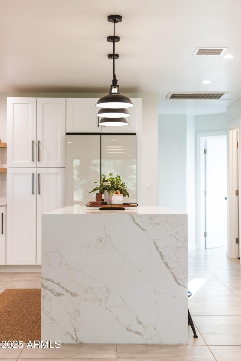 Gorgeous waterfall countertop