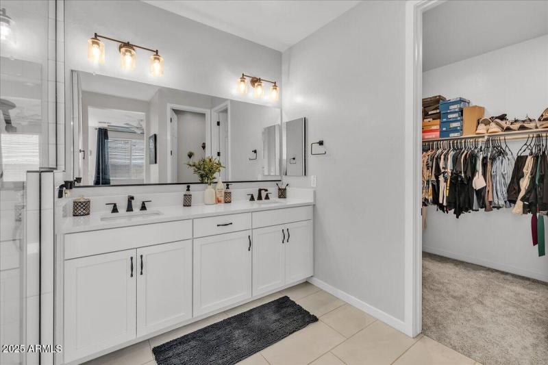 20-17593_W_Red_Fox_Rd26