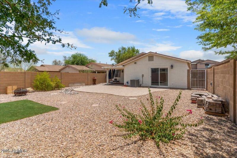 30-1046 E Silversmith Trail