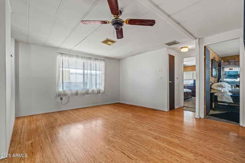 20-web-or-mls-DSC04410-Edit