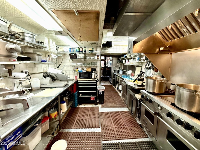 Commerical Kitchen