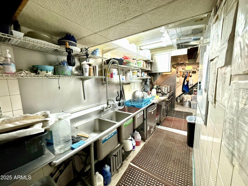 Commercial Kitchen