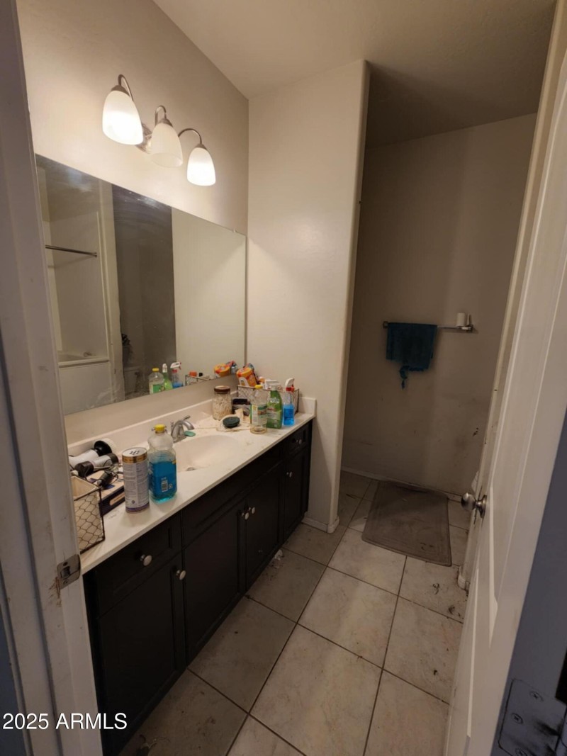 038971da-f4e4-4e19-8e28-dee6aa87853a