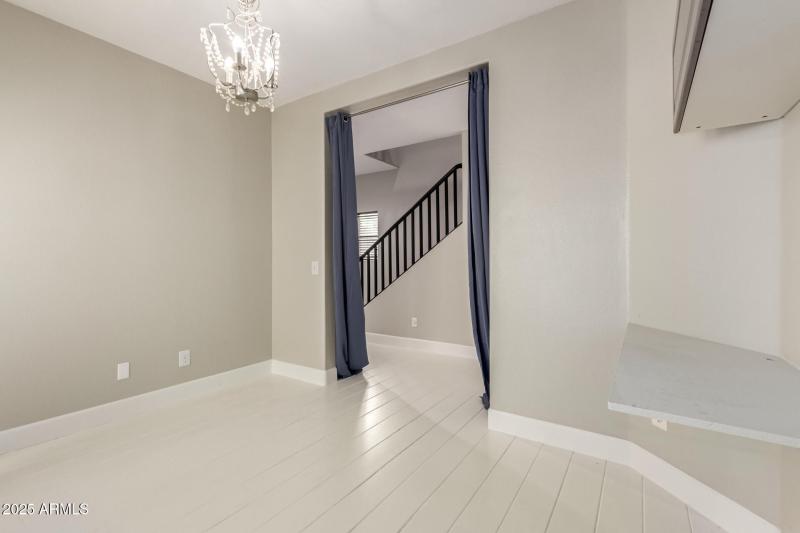 11 Avendia Del Valle