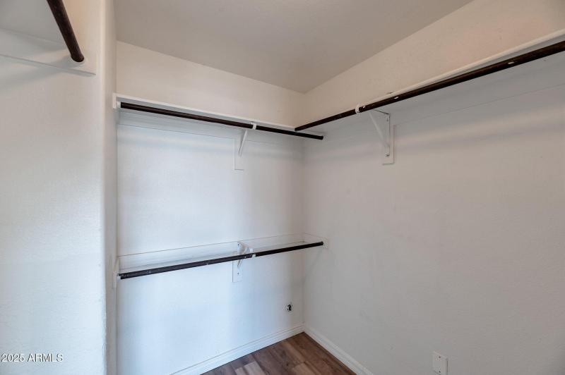 13-web-or-mls-Qp-8673