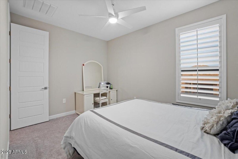 Huge Bedroom 4 with walk-in Closet