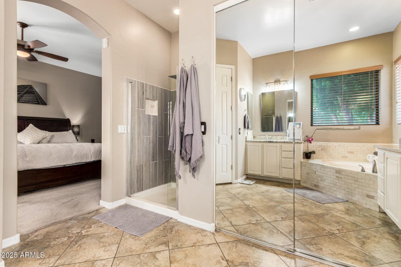 MASTER BATH