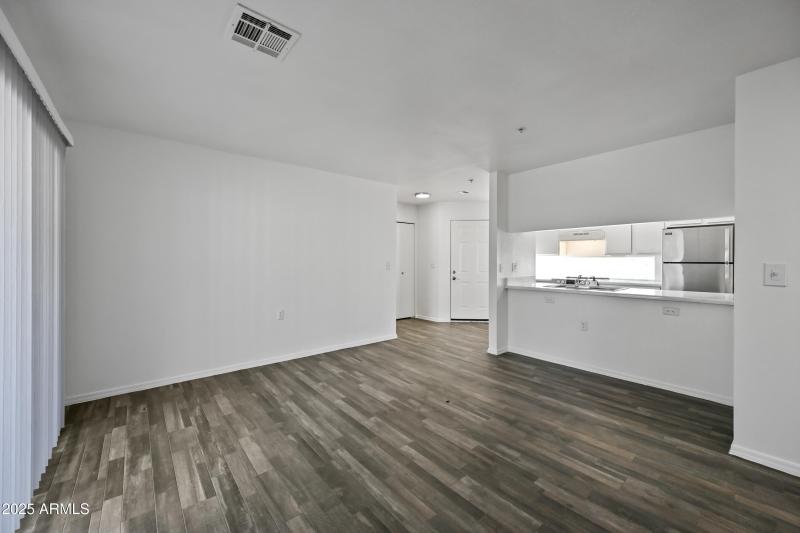 6-3065N67A224-ocupix