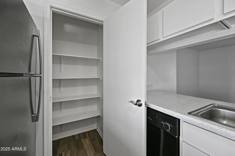 12-3065N67A224-ocupix