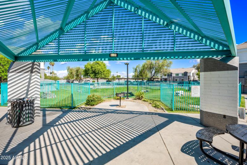 11EVA-3065N67A-ocupix-Comm-G-SS