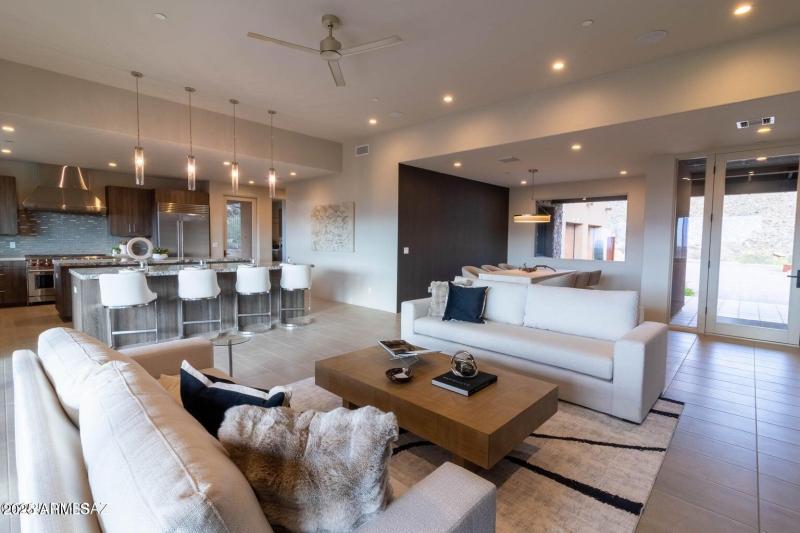 20250704001930536966000000-o