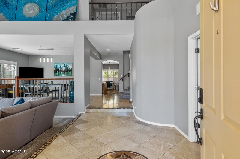 2409 W Quail Track Dr-6