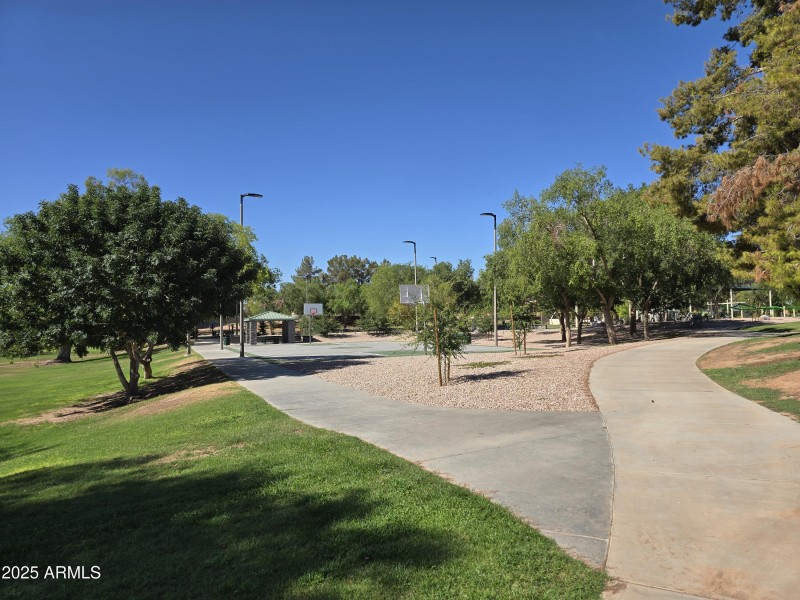 Brooks Crossing Park