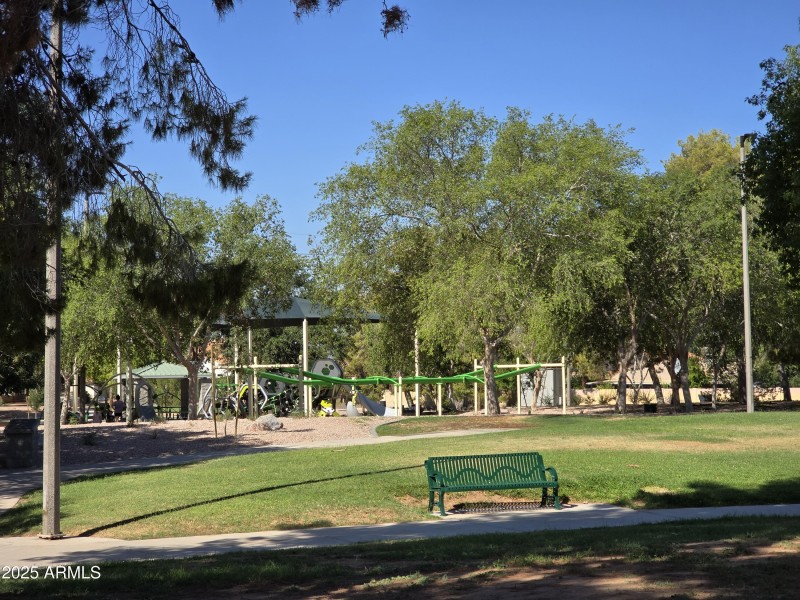 Brooks Crossing Park