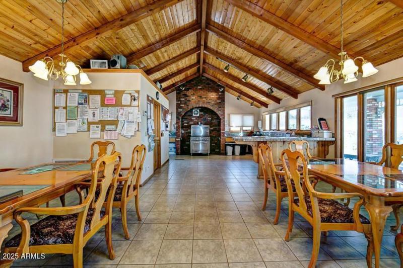 Community Kitchen & Dining Area