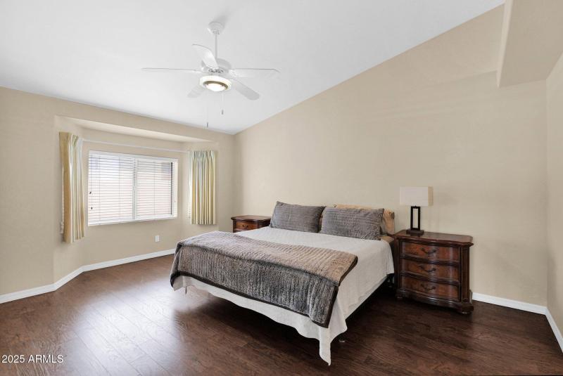 9-web-or-mls-P1246015