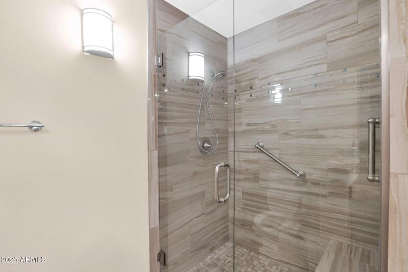 13-web-or-mls-P1246020