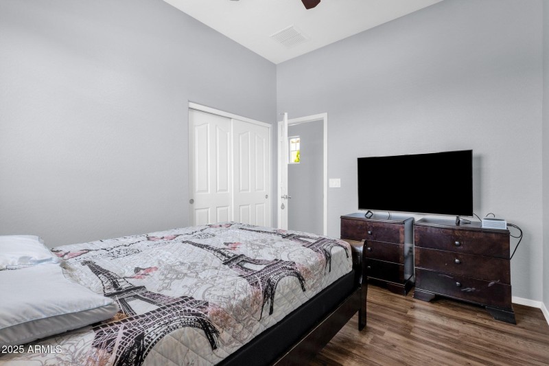 32-web-or-mls-12952-w-vista-paseo-dr