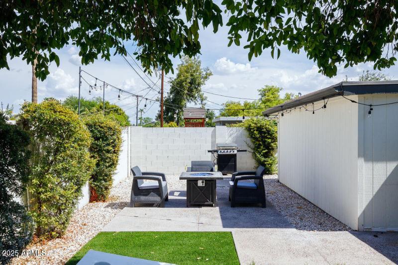 PROPERTYIMAGECO_3301N63rdSt_WEB-38