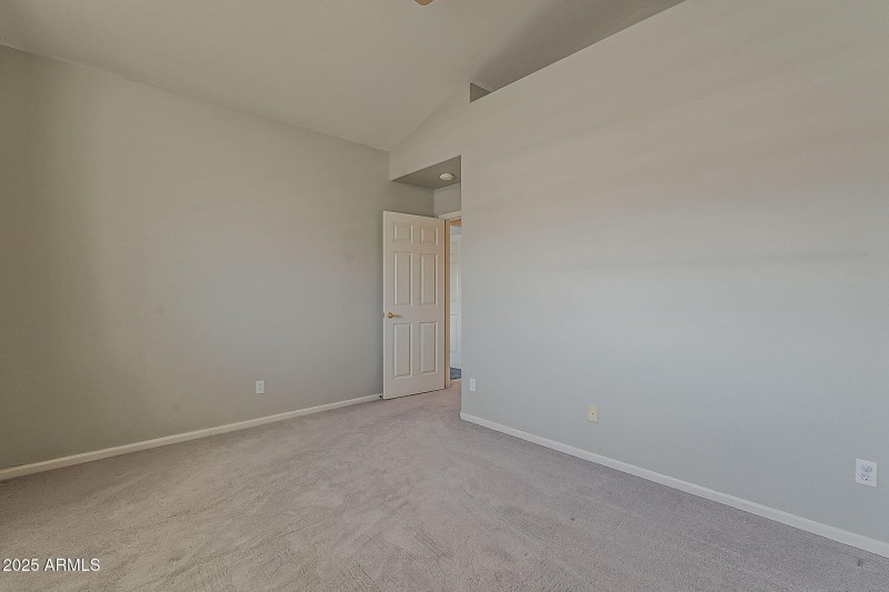 47-web-or-mls-Glenhaven-47