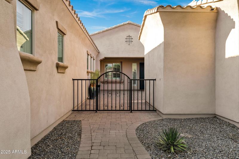 3076 E La Costa Dr-6