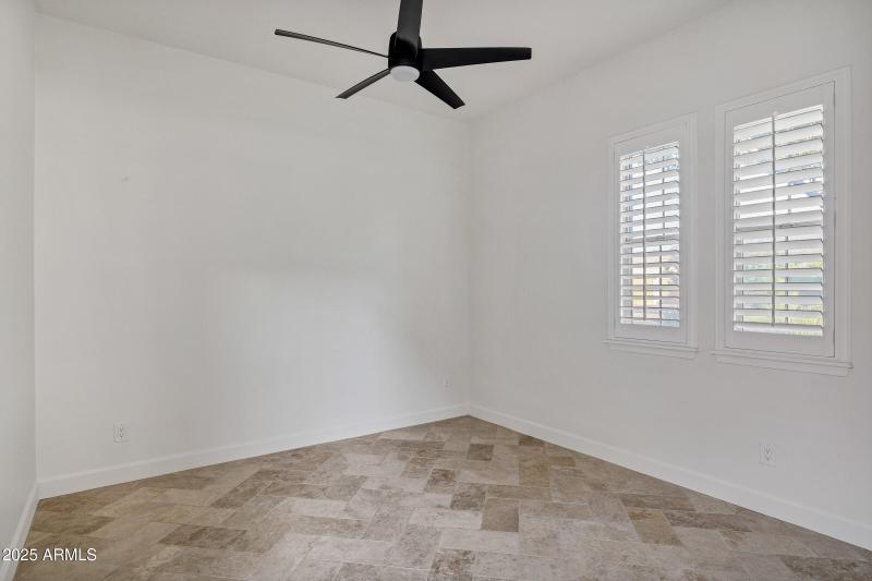 3076 E La Costa Dr-59