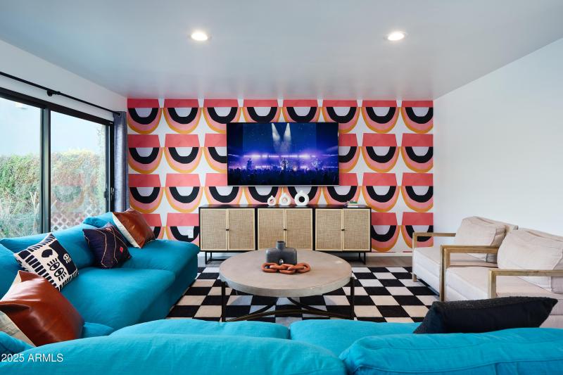 PropertyImageCo_4535N75thPl_WEB_7