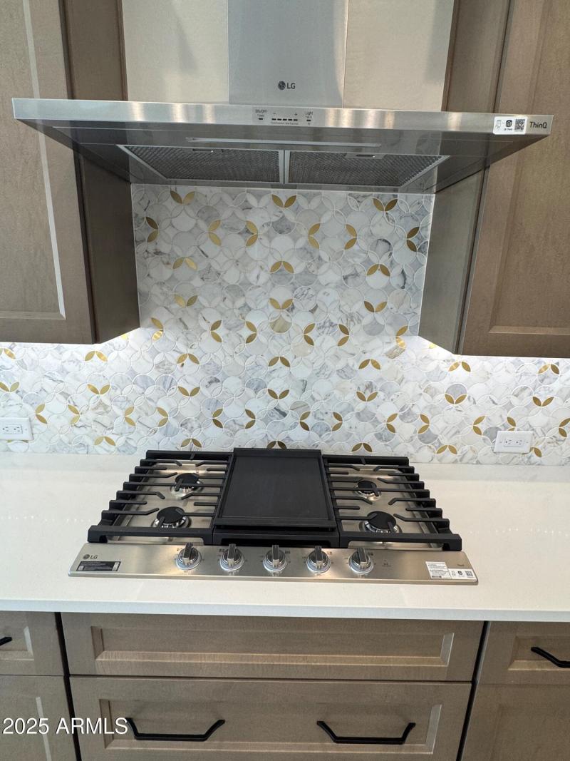 PC Unit 46 Lot 27 Cooktop