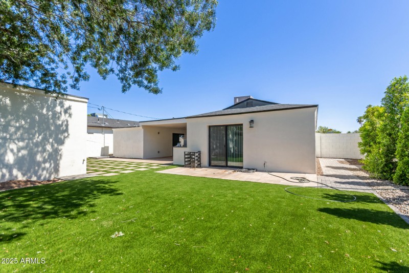 36 Montecito