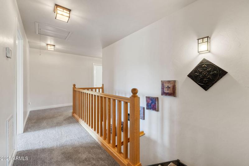29-Stairs Landing