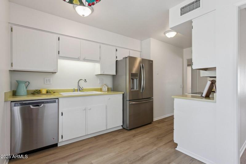 Kitchen 1