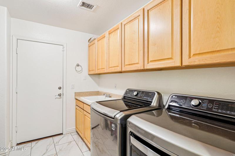 20-web-or-mls-N 85th Dr-S0907-020