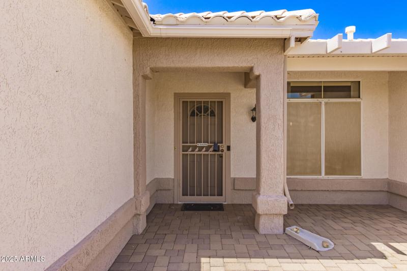 Front Patio with paver stones