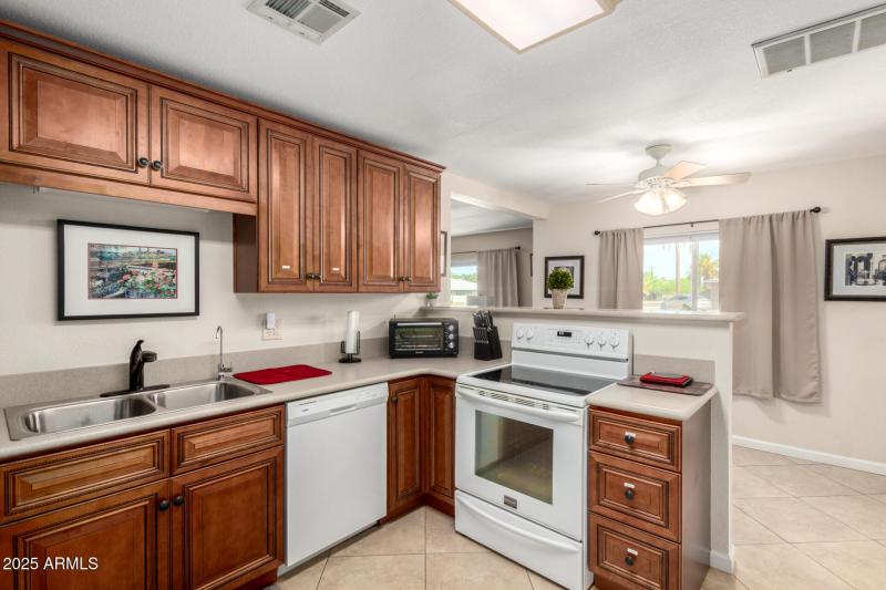 Kitchen 2