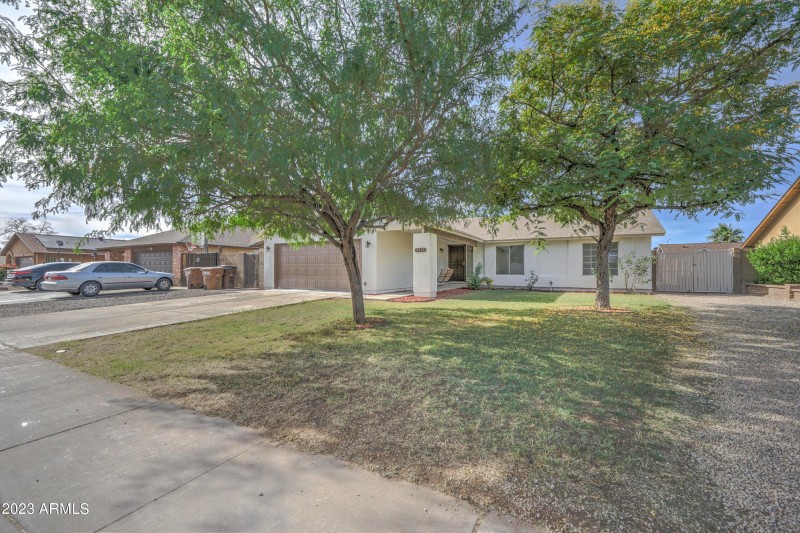 7113 W Sunnyside -3