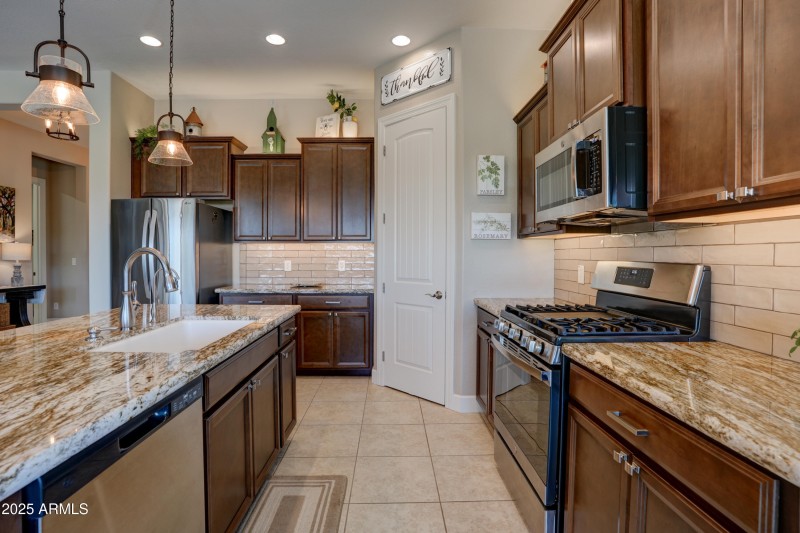 Kitchen 3
