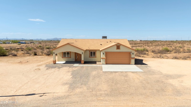 35684 W Chipman Rd - Outside-12