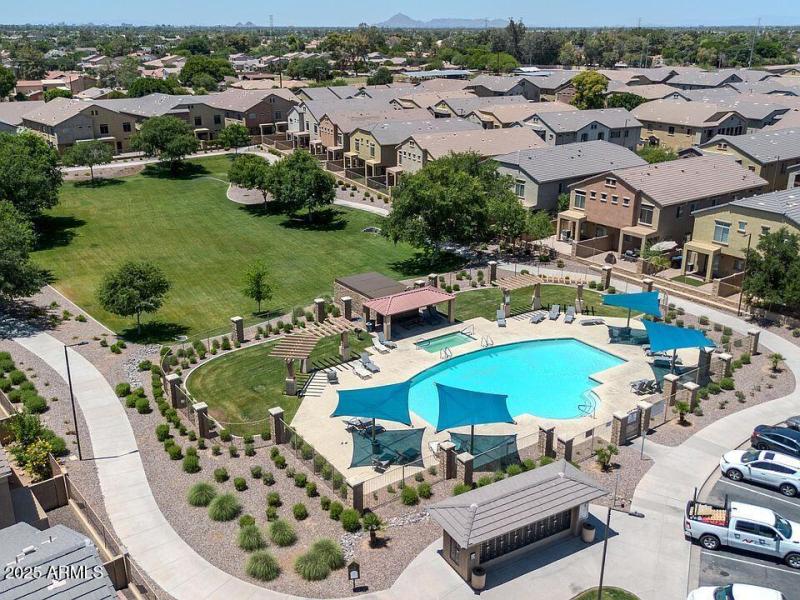 pool 5