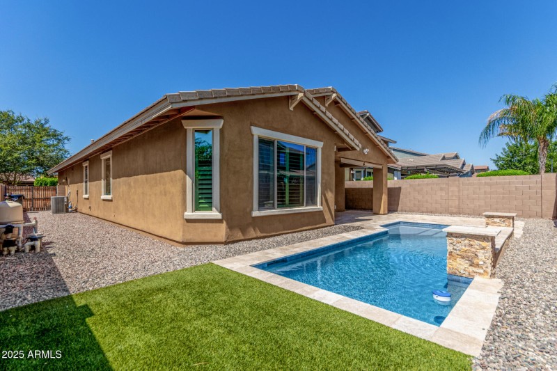 32 - Mesquite