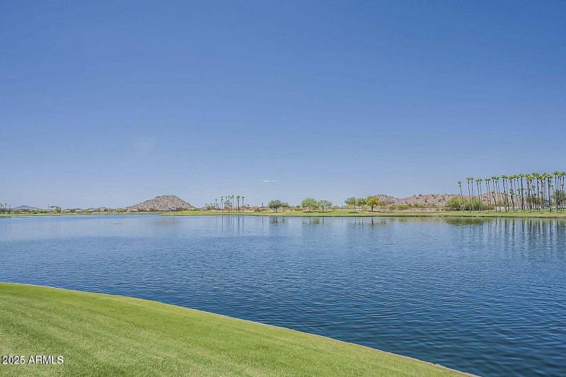 Estrella Mountain Ranch Lake