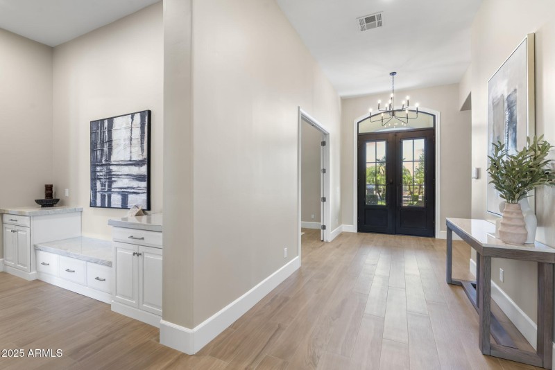 mud room