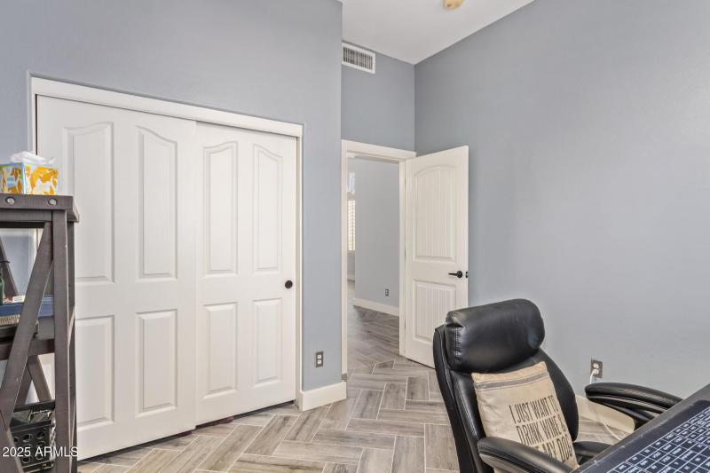 33 - 46th 1st Fl Bedroom 4 B