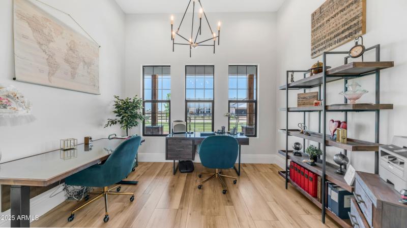 29617 W Eagle Dr (7)