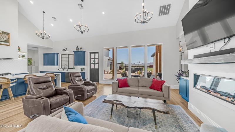 29617 W Eagle Dr (8)