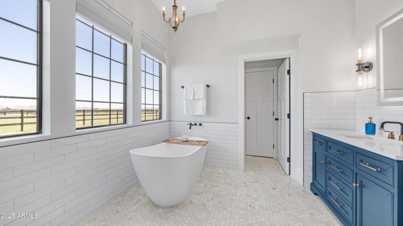 29617 W Eagle Dr (25)