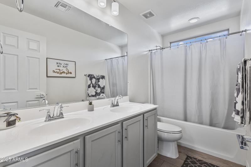 guest bath with double sinks