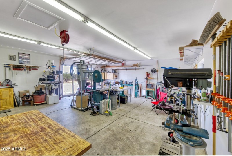 082213-4696 South Burro Drive