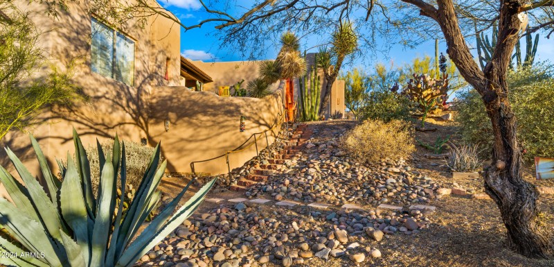 Guest Entrance1