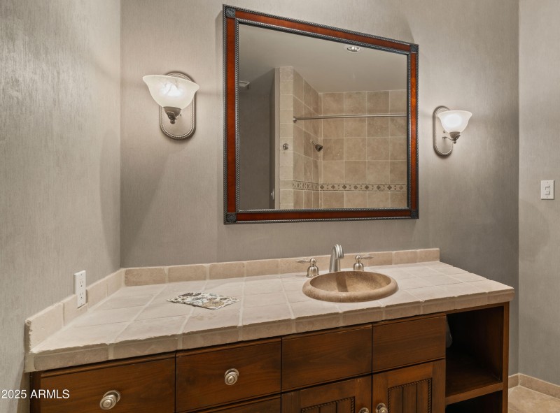 Guest EnSuite One2